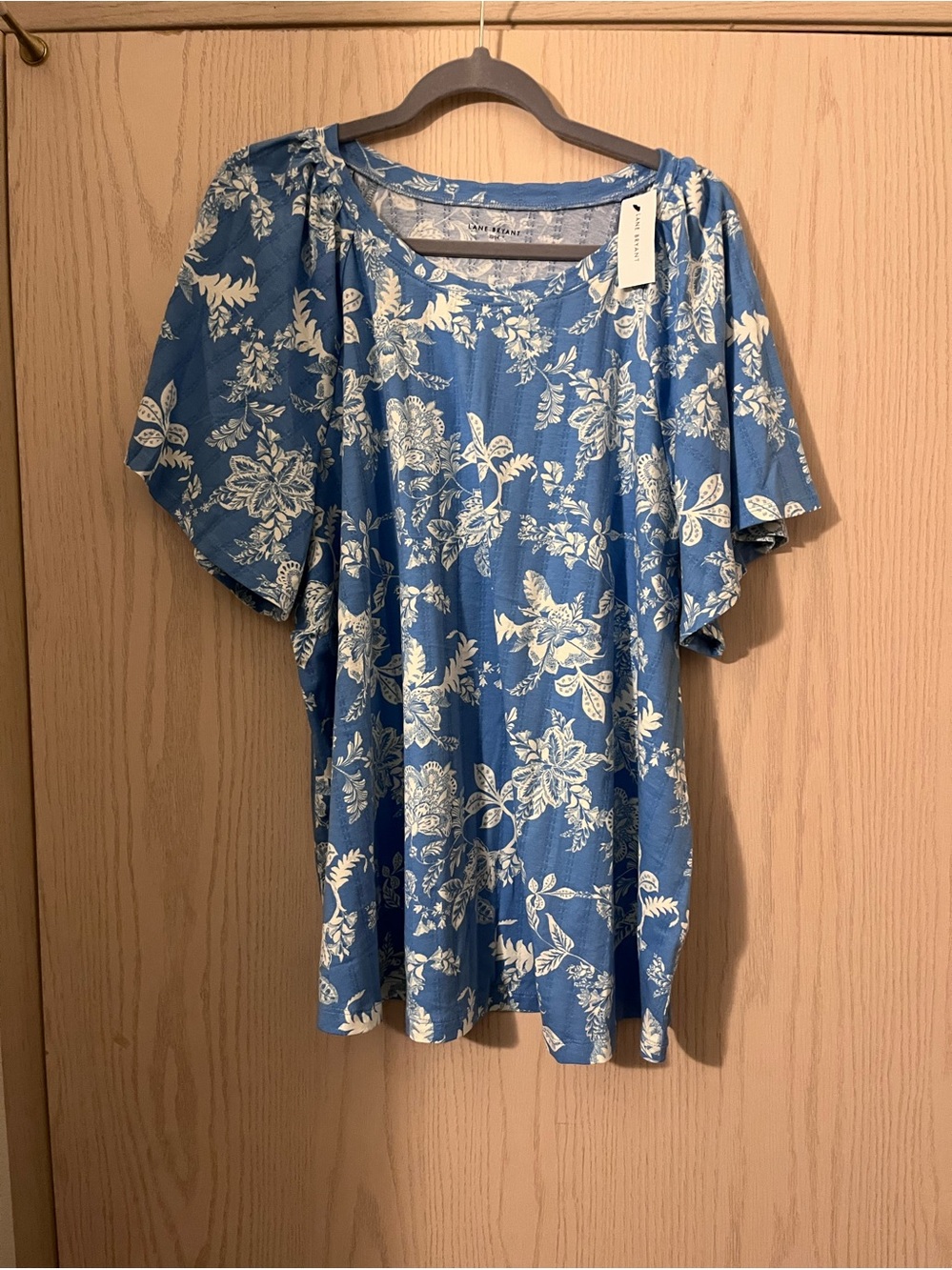 Lane Bryant Blue Floral Short Sleeve Tee